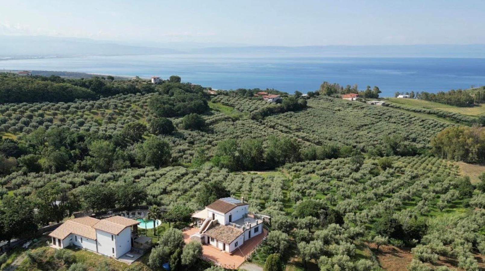 לינה וארוחת בוקר ג'יצריה Casale Calabria מראה חיצוני תמונה